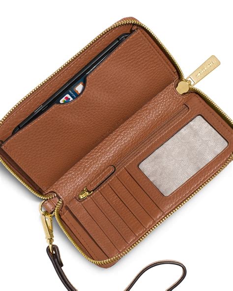 michael kors wallet phone holder|michael kors multifunction wallet.